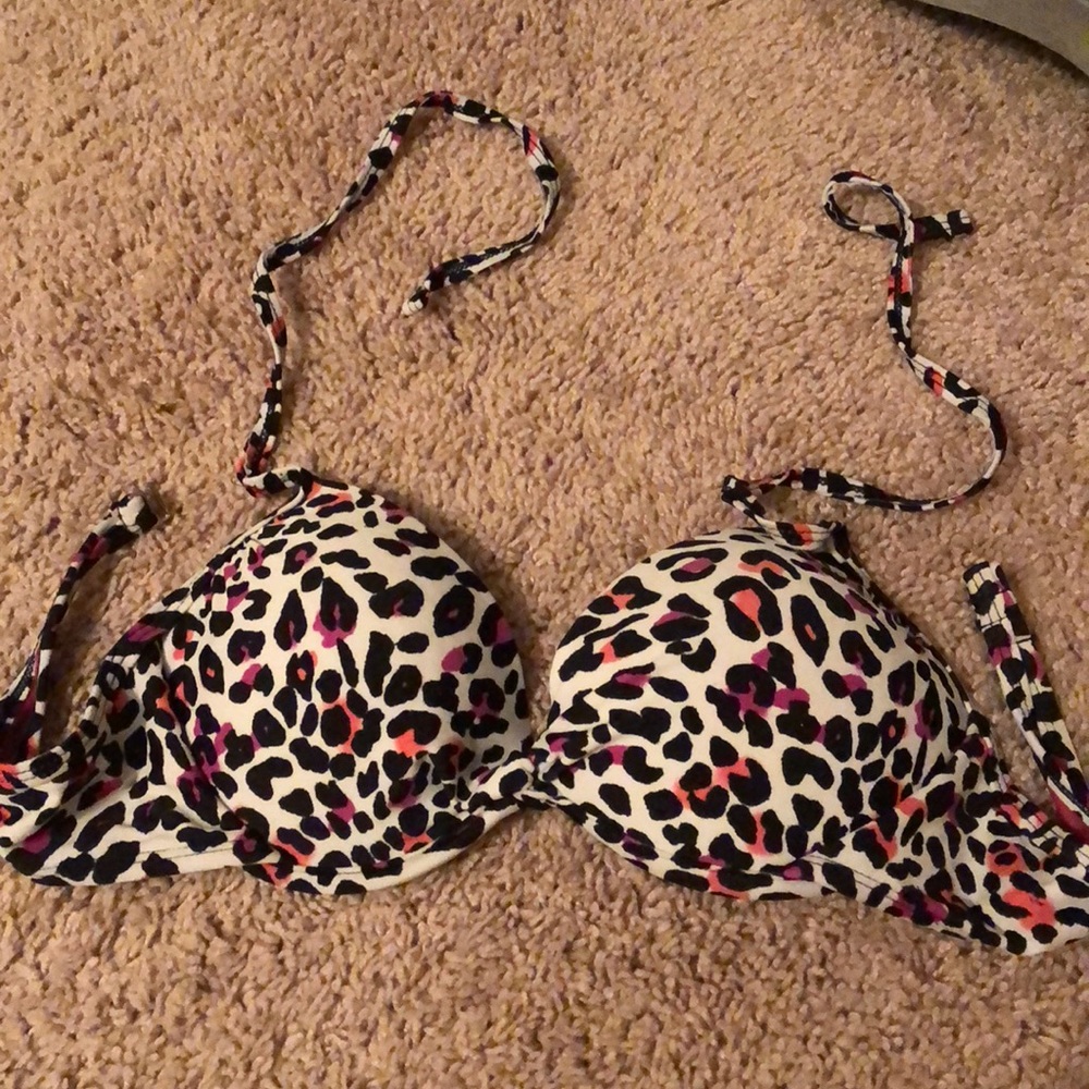 Cheetah print push-up bikini top